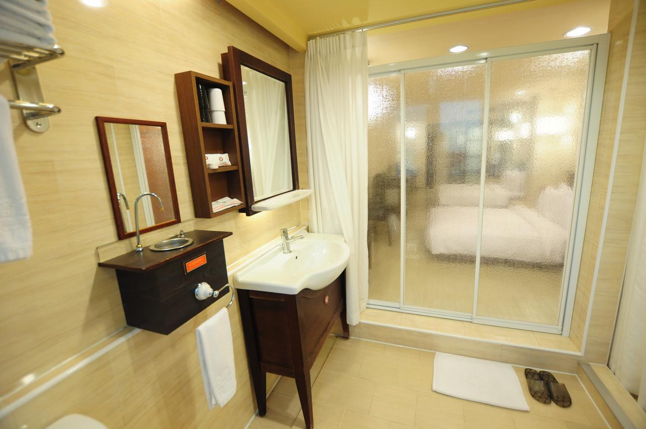 Kindness Hotel Shinkuchan Kaohsziung Kültér fotó